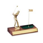 Closest to the Pin Award
