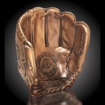 16953 - Nokona Glove