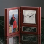 C206 Book Clock